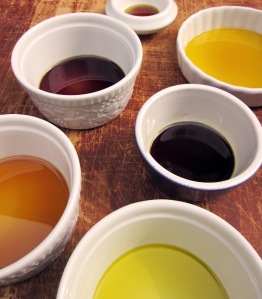 healthy-oils-bowls oils (shopping & supplies)